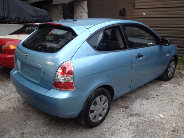 Hyundai Accent 2007 photo 1