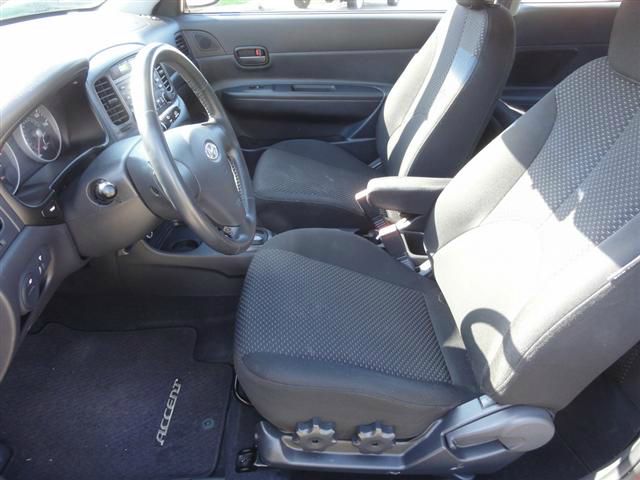 Hyundai Accent 2007 photo 3