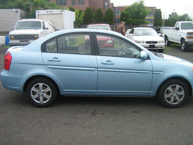 Hyundai Accent 2008 photo 7