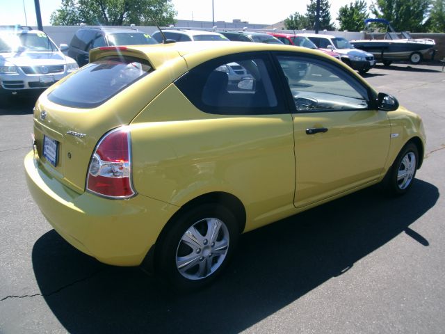 Hyundai Accent 2008 photo 4