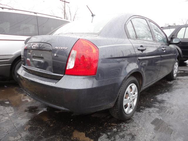 Hyundai Accent 2008 photo 2