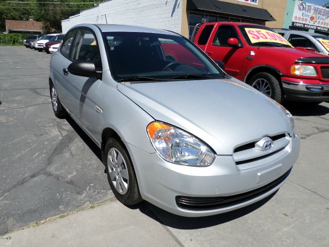 Hyundai Accent 2008 photo 3