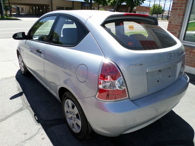 Hyundai Accent 2008 photo 6