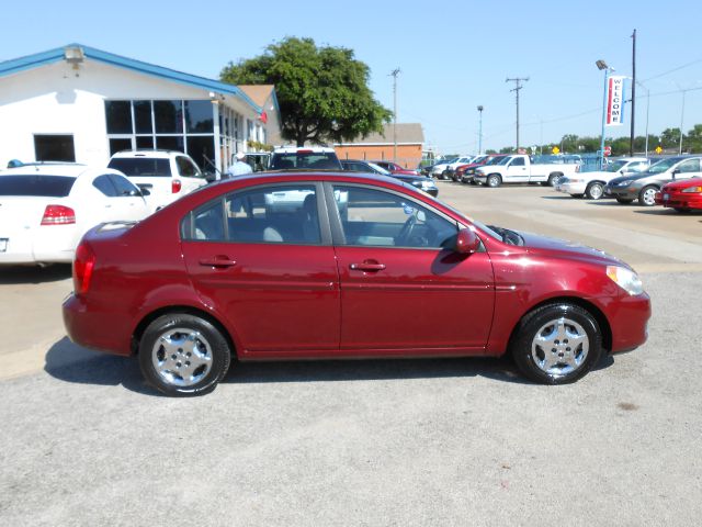 Hyundai Accent 2008 photo 3