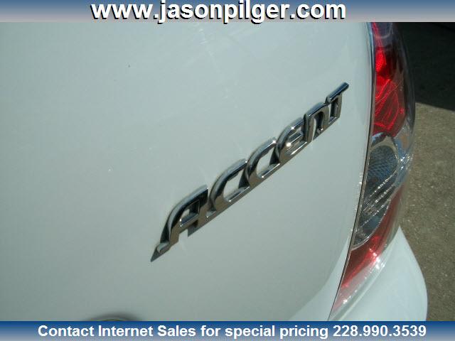 Hyundai Accent 2008 photo 5