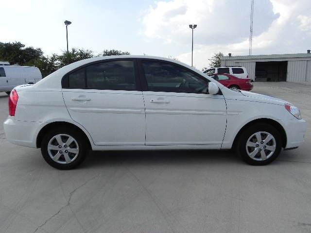 Hyundai Accent 2008 photo 5