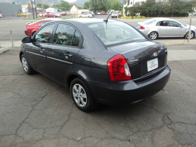 Hyundai Accent 2008 photo 4