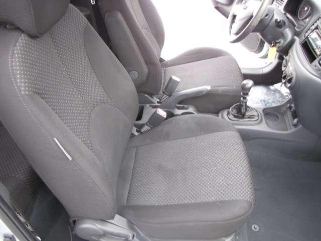 Hyundai Accent 2008 photo 4