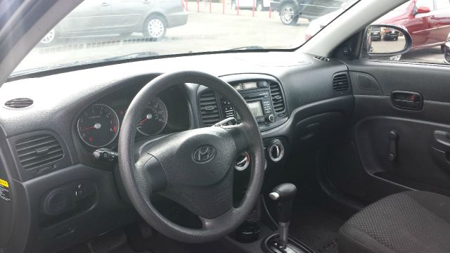 Hyundai Accent 2008 photo 1