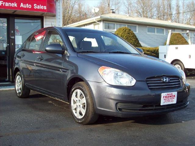 Hyundai Accent 2008 photo 2