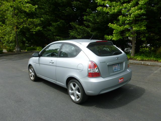 Hyundai Accent 2008 photo 3