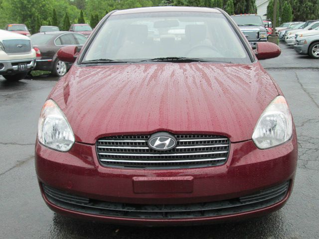 Hyundai Accent 2008 photo 2