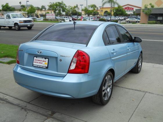 Hyundai Accent 2008 photo 1