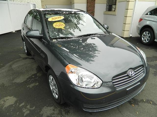 Hyundai Accent 2009 photo 5