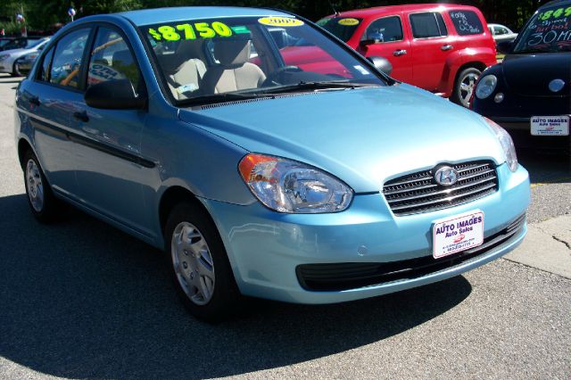 Hyundai Accent 2009 photo 1