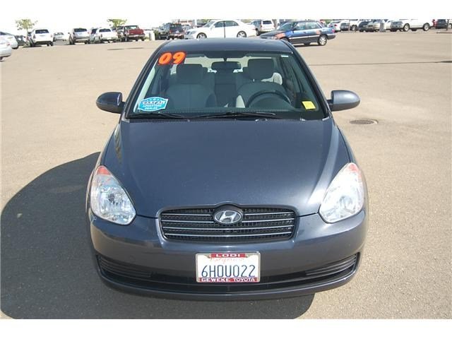 Hyundai Accent 2009 photo 5