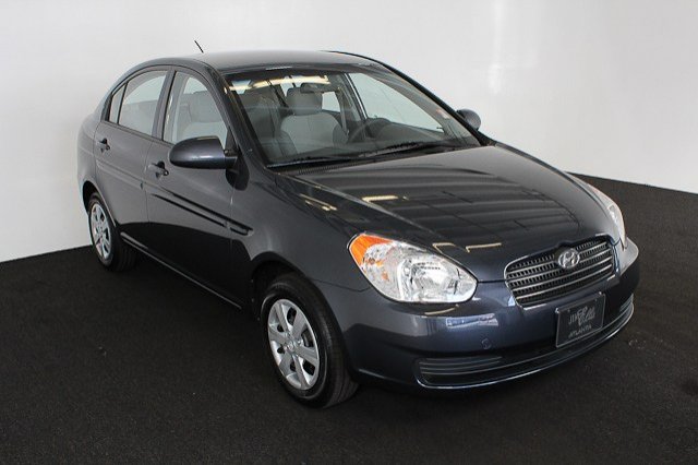 Hyundai Accent 2009 photo 1