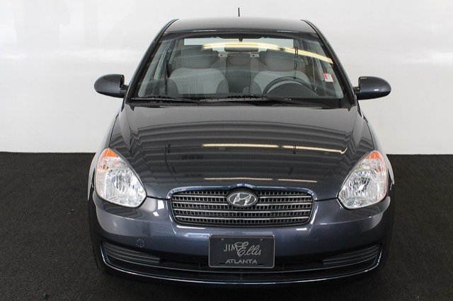 Hyundai Accent 2009 photo 3