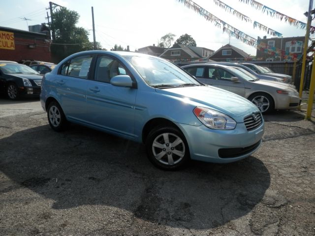 Hyundai Accent 2009 photo 2