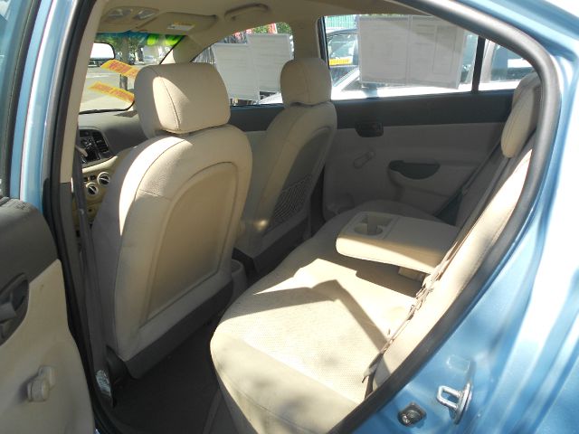 Hyundai Accent 2009 photo 5