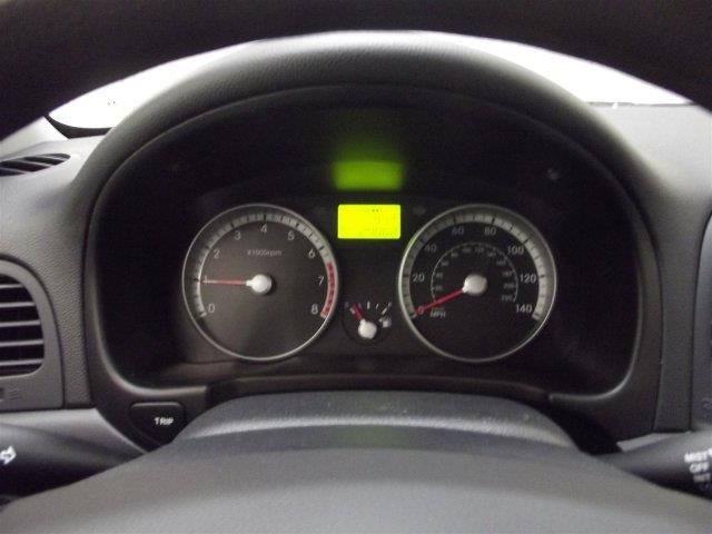 Hyundai Accent 2009 photo 2