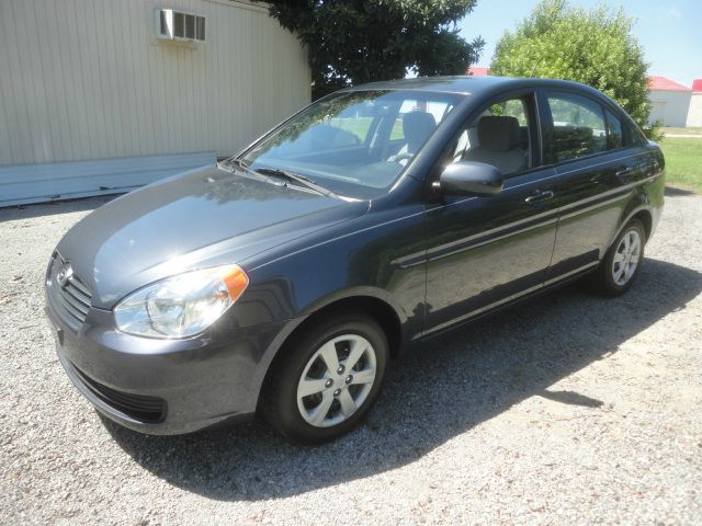 Hyundai Accent 2010 photo 6