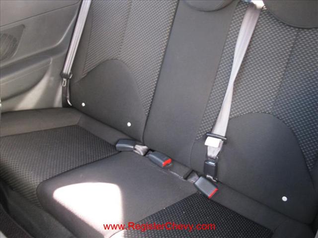 Hyundai Accent 2010 photo 5