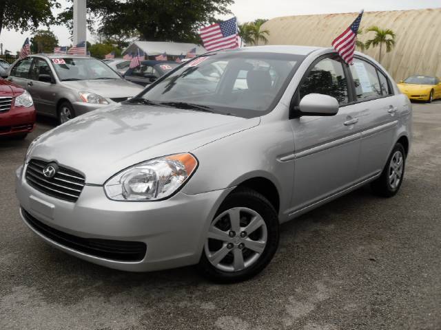 Hyundai Accent Awd-turbo Sedan