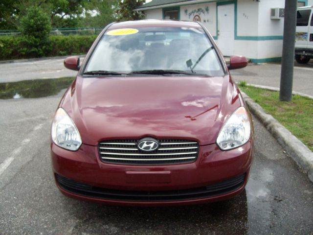 Hyundai Accent 2010 photo 4