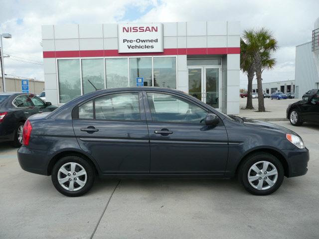 Hyundai Accent FWD 4dr Sport Sedan