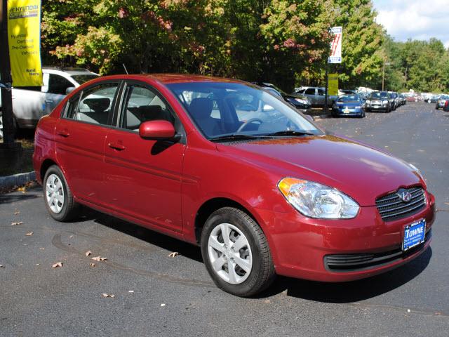 Hyundai Accent FWD 4dr Sport Sedan