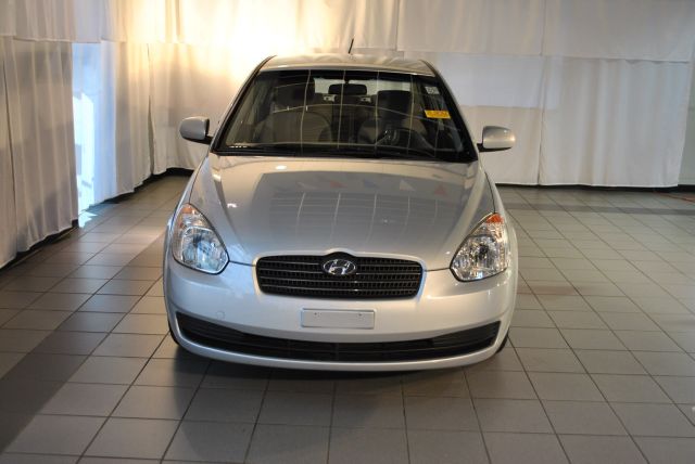 Hyundai Accent 2010 photo 11