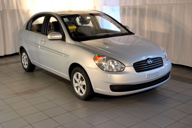 Hyundai Accent 2010 photo 6