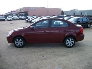 Hyundai Accent 2010 photo 0