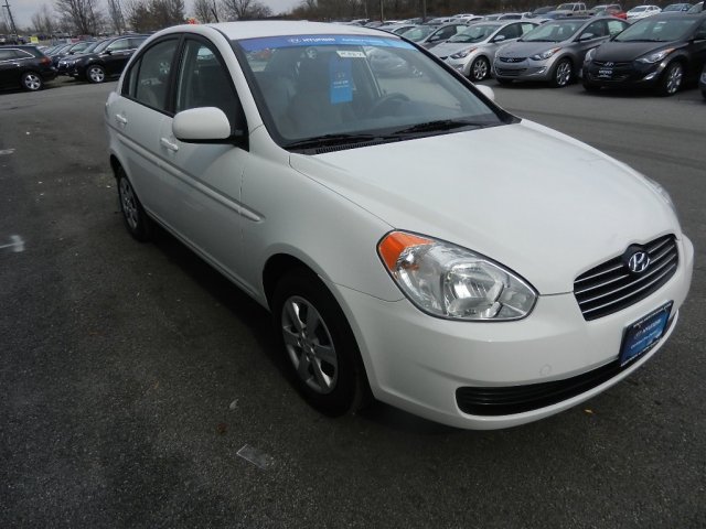 Hyundai Accent 2011 photo 5