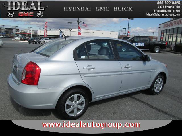 Hyundai Accent FWD 4dr Sport Unspecified