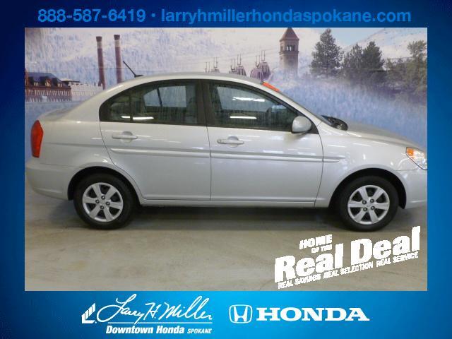 Hyundai Accent 2011 photo 5