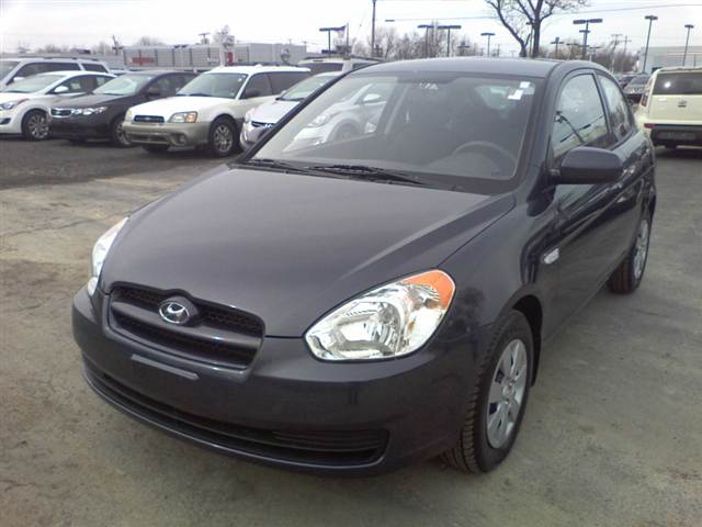 Hyundai Accent 2011 photo 4