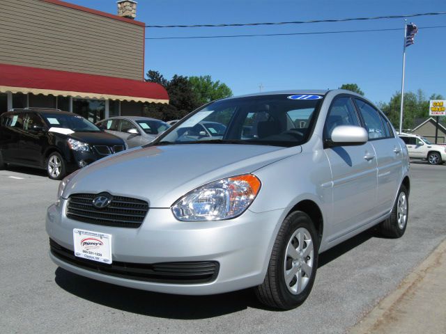 Hyundai Accent 2011 photo 21