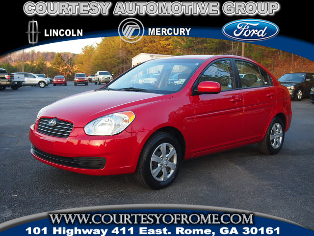 Hyundai Accent 2011 photo 1