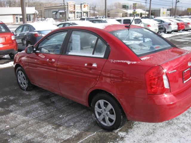 Hyundai Accent 2011 photo 5