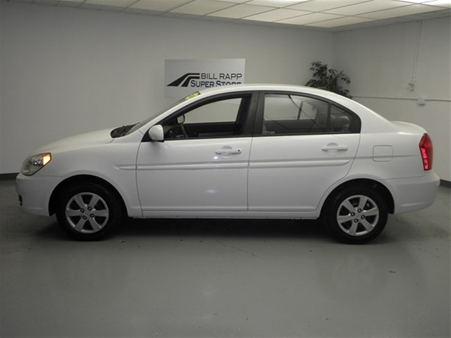 Hyundai Accent 2011 photo 5