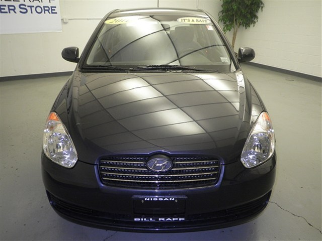 Hyundai Accent 2011 photo 5