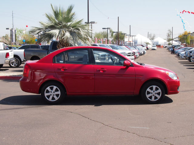 Hyundai Accent FWD 4dr Sport Unspecified