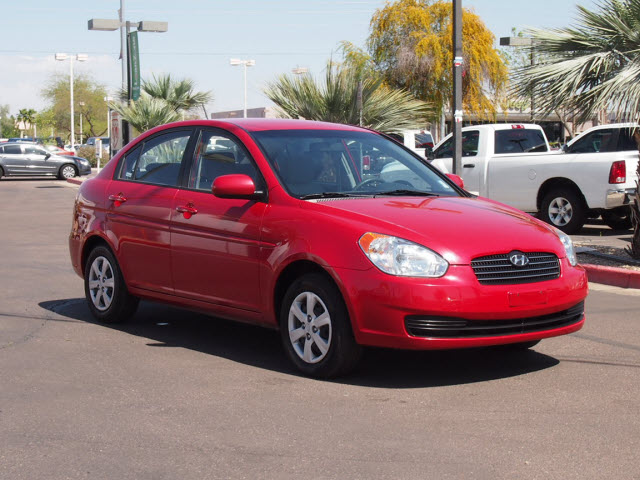 Hyundai Accent 2011 photo 4