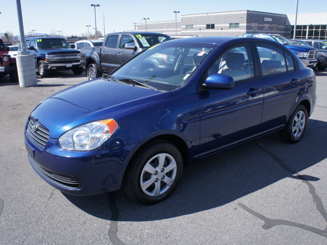 Hyundai Accent 2011 photo 5