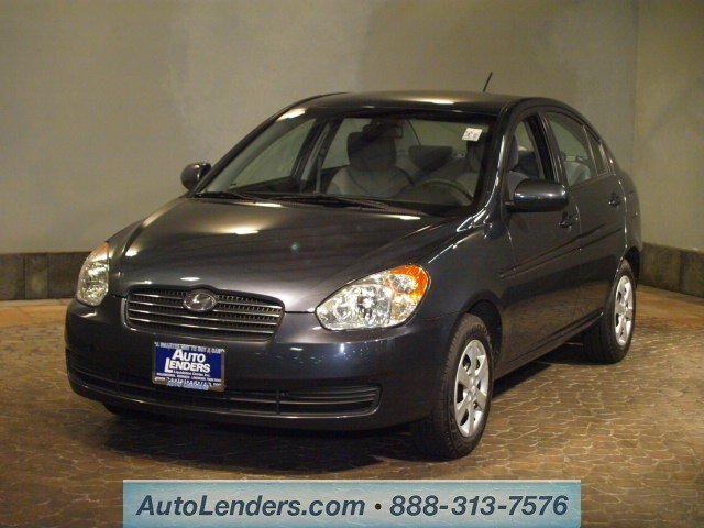 Hyundai Accent 2011 photo 2