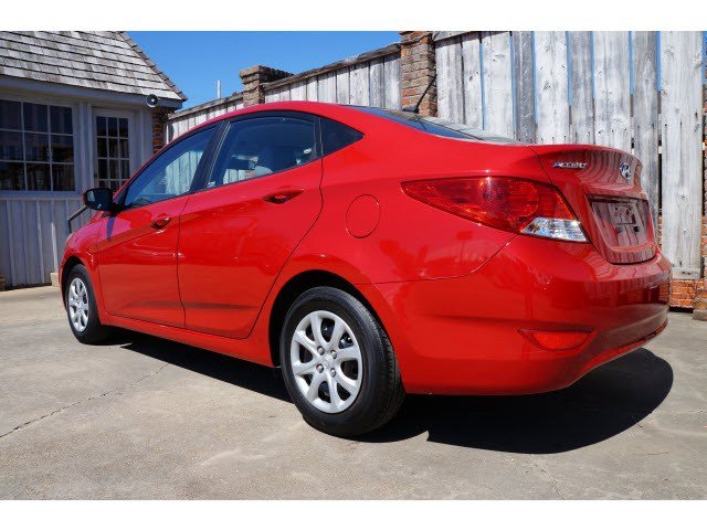 Hyundai Accent FWD 4dr Sport Unspecified