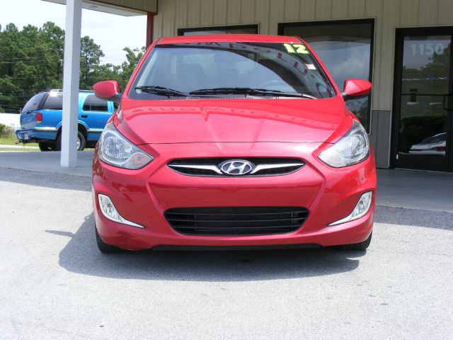 Hyundai Accent 2012 photo 2