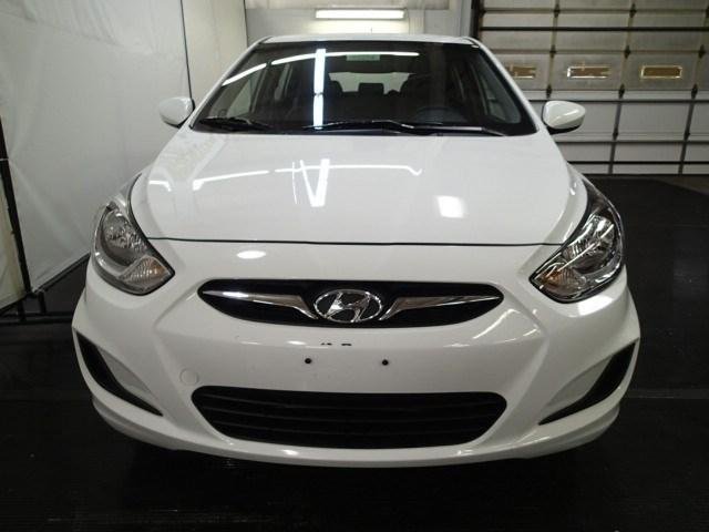 Hyundai Accent 2012 photo 5